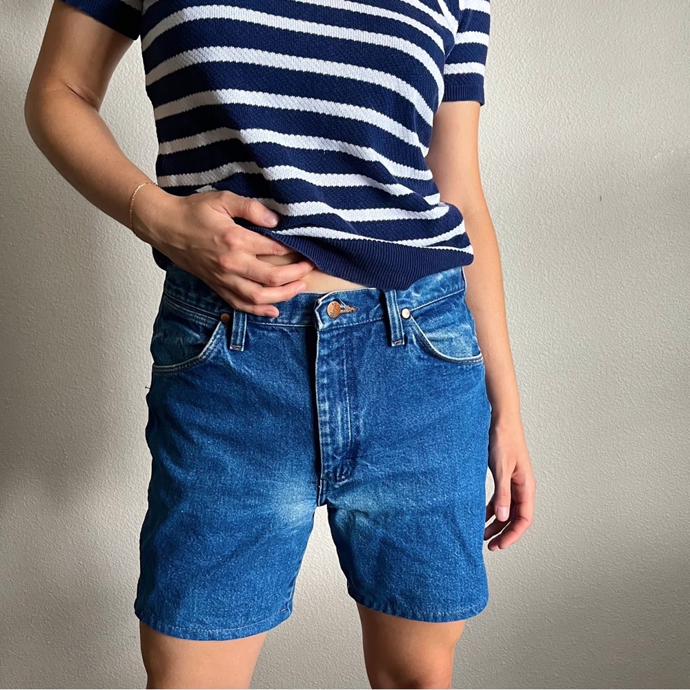 modern wrangler denim shorts
